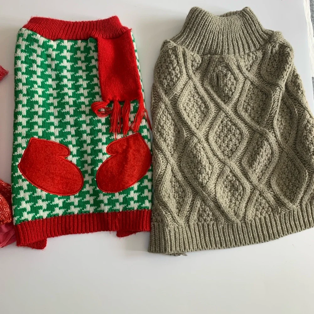 Holiday dog clothes bundle - Picture 2 of 7